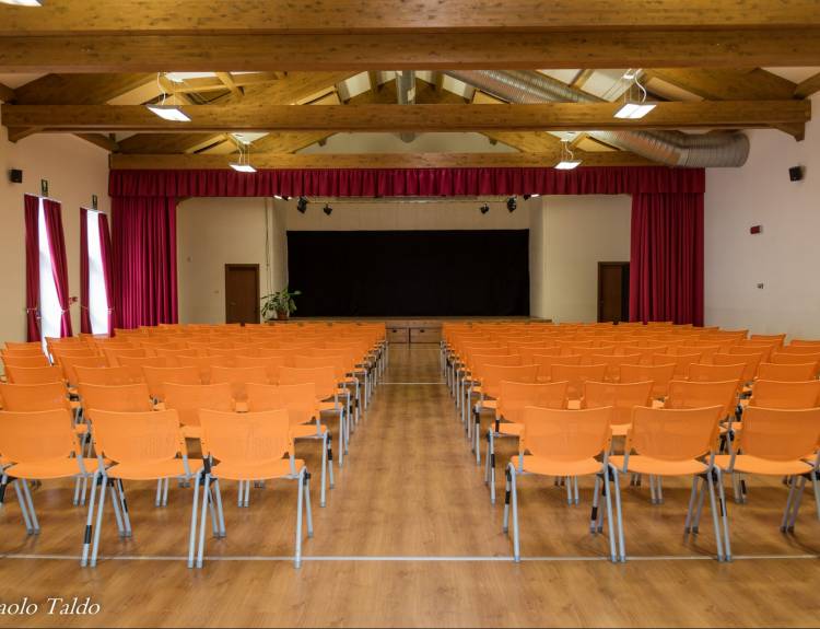 Auditorium Z’Lannsch Hous 5